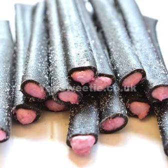 Blackcurrant Flyers Bag 5pcs - The Bath Sweet Shop